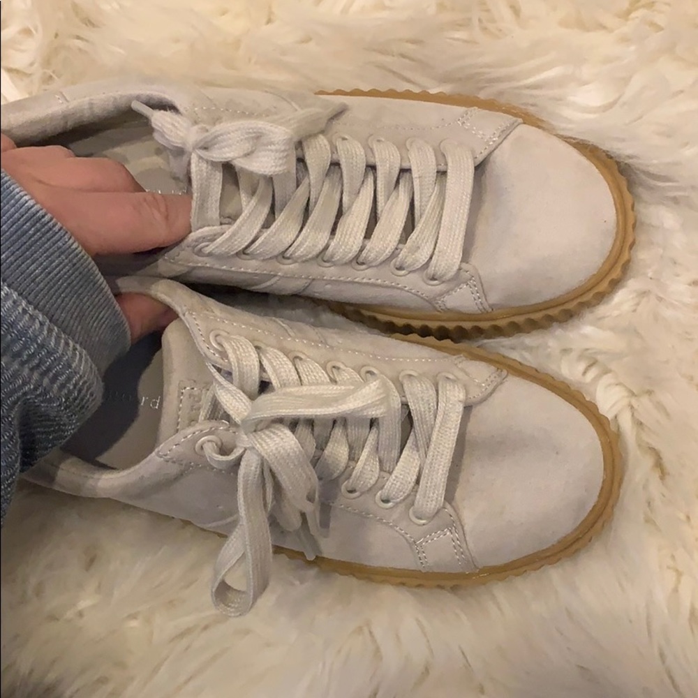 Indigo Rd sneakers - Picture 3 of 3
